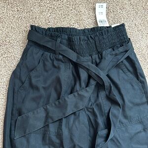 Abercrombie size xs short black joggers